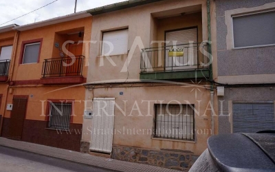 Maison de ville - A vendre - Pinoso - Urban location
