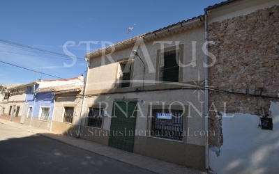 Village House - For Sale - Pinoso - In hamlet