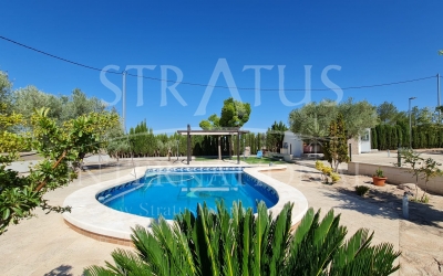 Villa - For Sale - Yecla - Yecla