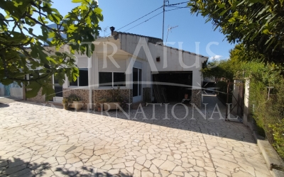 Villa - For Sale - Elda - Rural location