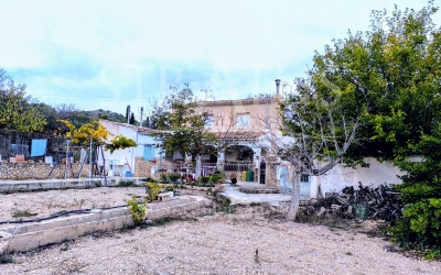 Villa - For Sale - Yecla - Rural location