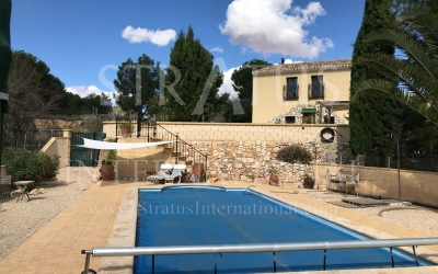 Country House - For Sale - Monovar - In hamlet