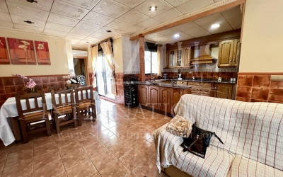 Town House - For Sale - Pinoso - Pinoso