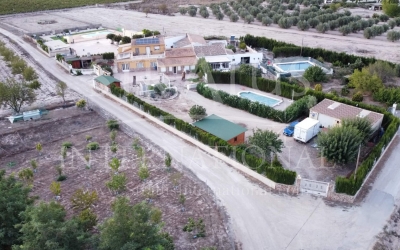 Villa - For Sale - Villena - Villena
