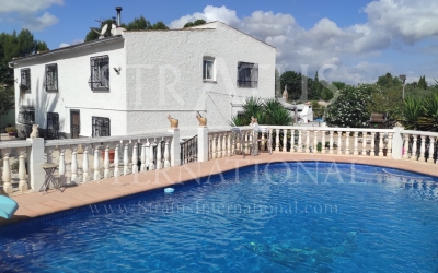 Villa - For Sale - Sax - Sax