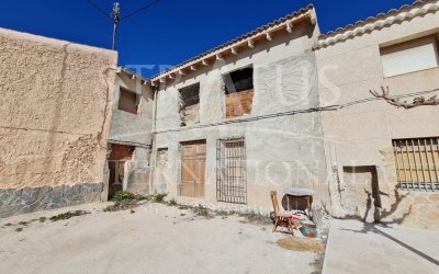 Village House - For Sale - Pinoso - In hamlet