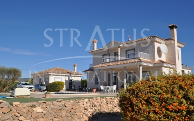 Villa - For Sale - Pinoso - Pinoso