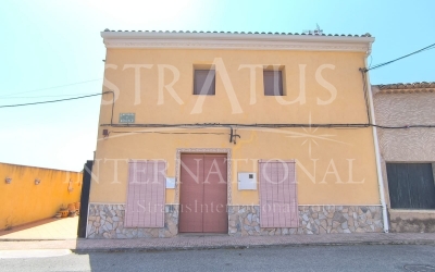 Town House - For Sale - Casas del Señor - Casas del Señor
