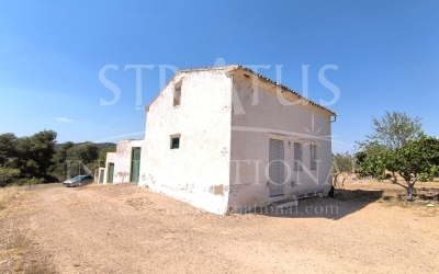 Country House - For Sale - Villena - Rural location