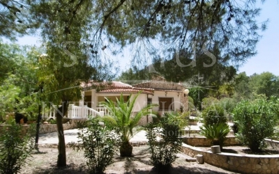 Villa - For Sale - Yecla - Rural location