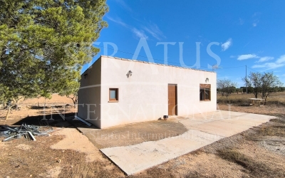 Maison de campagne - A vendre - Yecla - Rural location