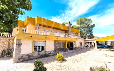 Villa - For Sale - Yecla - Yecla