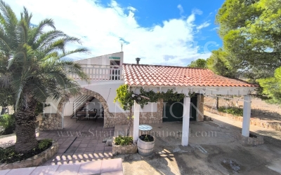 Country House - For Sale - Yecla - Rural location