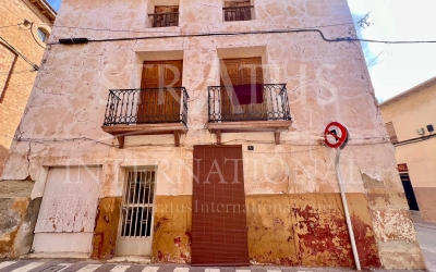 Town House - For Sale - Pinoso - Pinoso