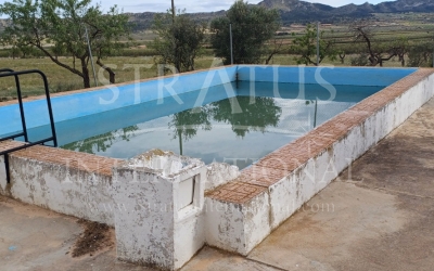 Country House - For Sale - Caudete - Rural location