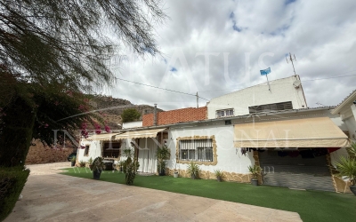 Country House - For Sale - Elda - Edge of town
