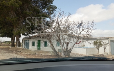Country House - For Sale - Yecla - Rural location