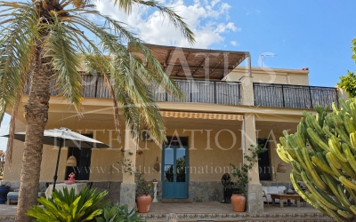 Country House - For Sale - Elche - Rural location